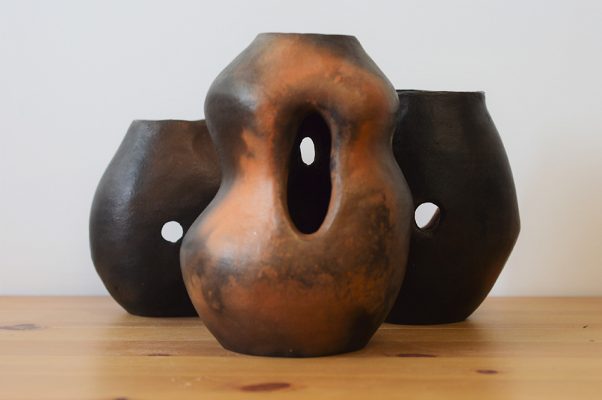 grotte enfumée en céramique fait main