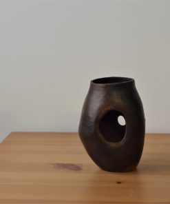 Pensée - Margaux Ceramics - Grotte enfumée 05