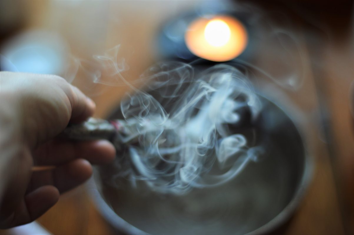 RITUEL - fumigation sauge - Margaux Ceramics