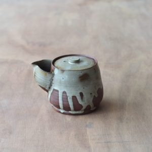 Hohin 2 profil - cendres - Margaux Ceramics