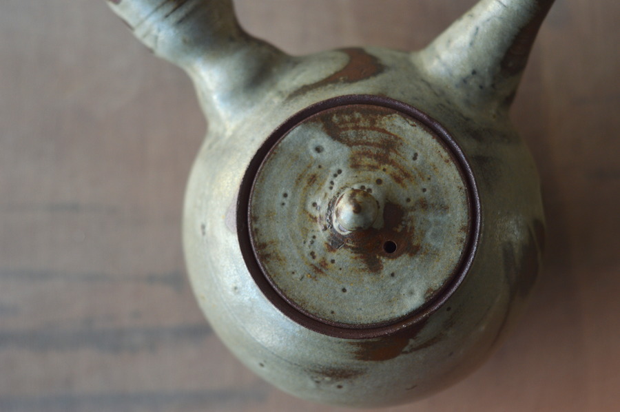 théière yokode kyusu 01 cendres de bois couvercle - Margaux Ceramics
