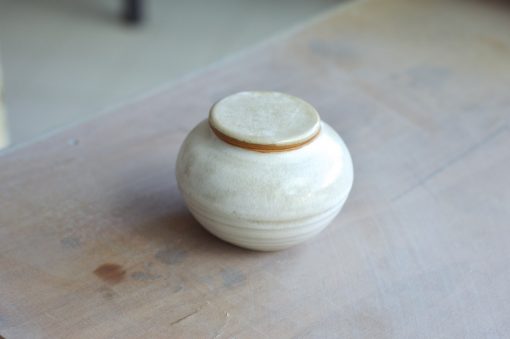 Boite 3 - Margaux Ceramics - Fracas - atelier de poterie à Lorient - librairie atelier de céramique 2