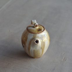 Alternative view of Théière superposition cendres 29cl