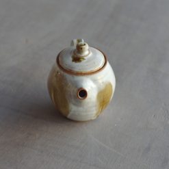 Alternative view of Théière anse arrière blanche 18cl