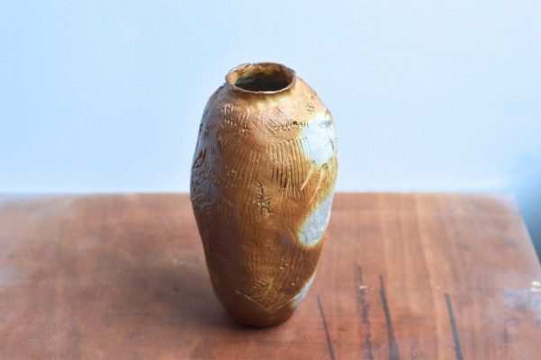 Yakishime vase griffe pieces cuisson Anagama 2023 sombres Margaux Ceramcis 2