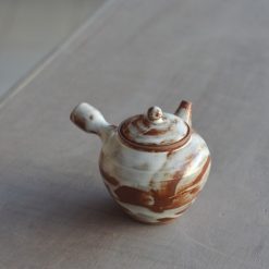 assiette plate creuse dessert mug tasse viperine tulpen tour a pied stardust Margaux Ceramics 56