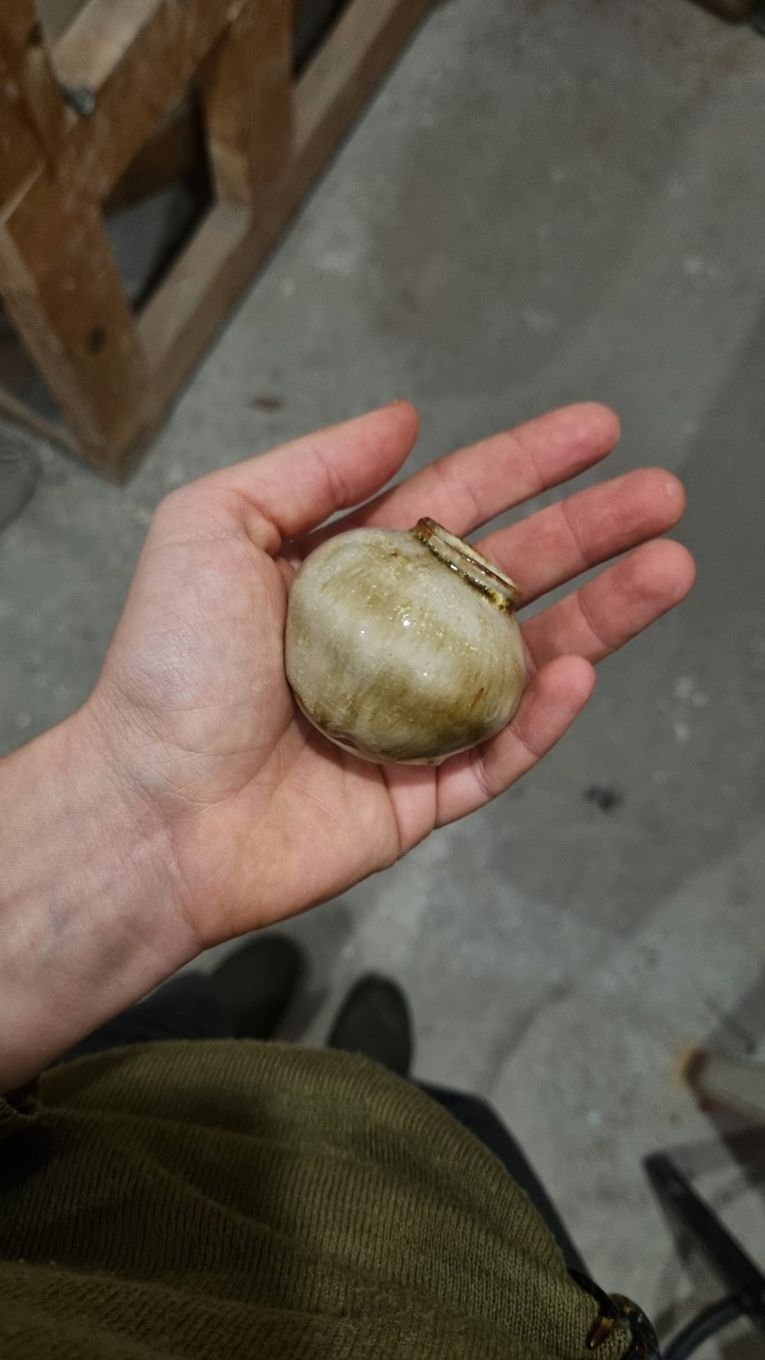 Vase Moonjar miniature