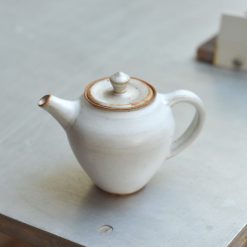 margaux ceramic theiere blanche anse arriere 1 2