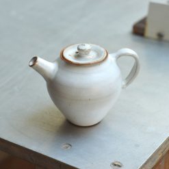 margaux ceramic theiere blanche anse arriere 2 2