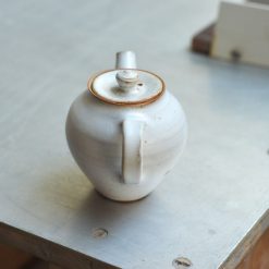 margaux ceramic theiere blanche anse arriere 2 3