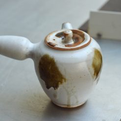 margaux ceramic theiere blanche anse laterale 12 2