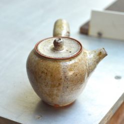 margaux ceramic theiere blanche anse laterale 7 3