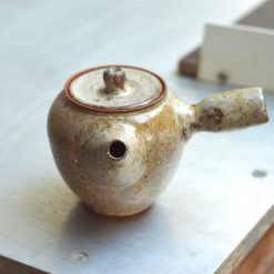 margaux ceramic theiere blanche anse laterale 7 4