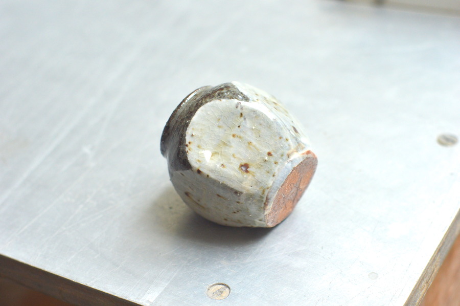 Petit vase à facette – Image 3