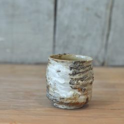 Alternative view of Tasse griffée #04